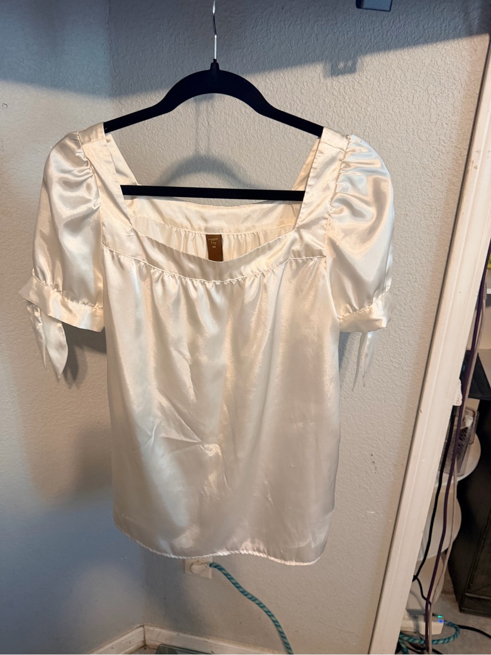 Copper Key Cream Satin Square-Neck Puff Sleeve Blouse